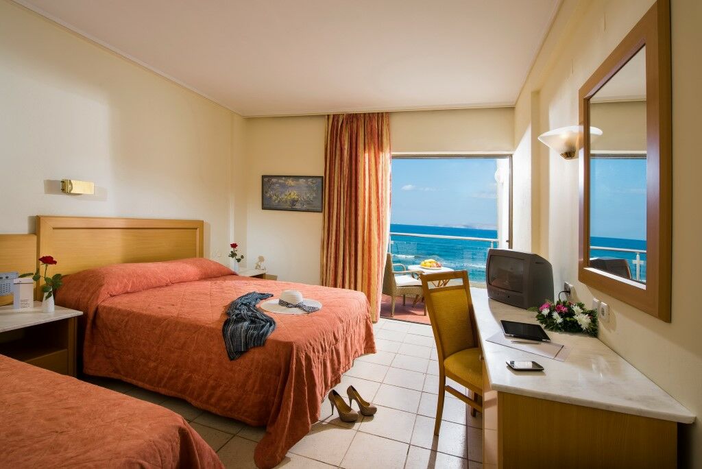 Aks Minoa Palace (Adults Only) Karteros Dış mekan fotoğraf